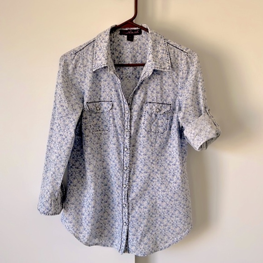 White/blue/cream blouse with nice details.